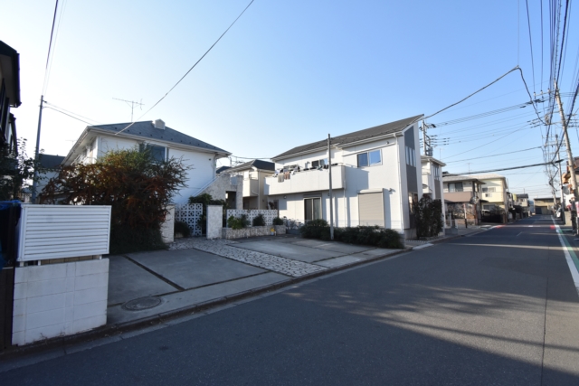 �O�ʓ��H�܂ތ��n�ʐ^ ������6���̑O�ʓ��H