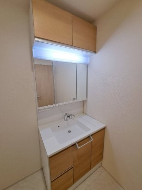 ���ʑ�E���ʏ� -